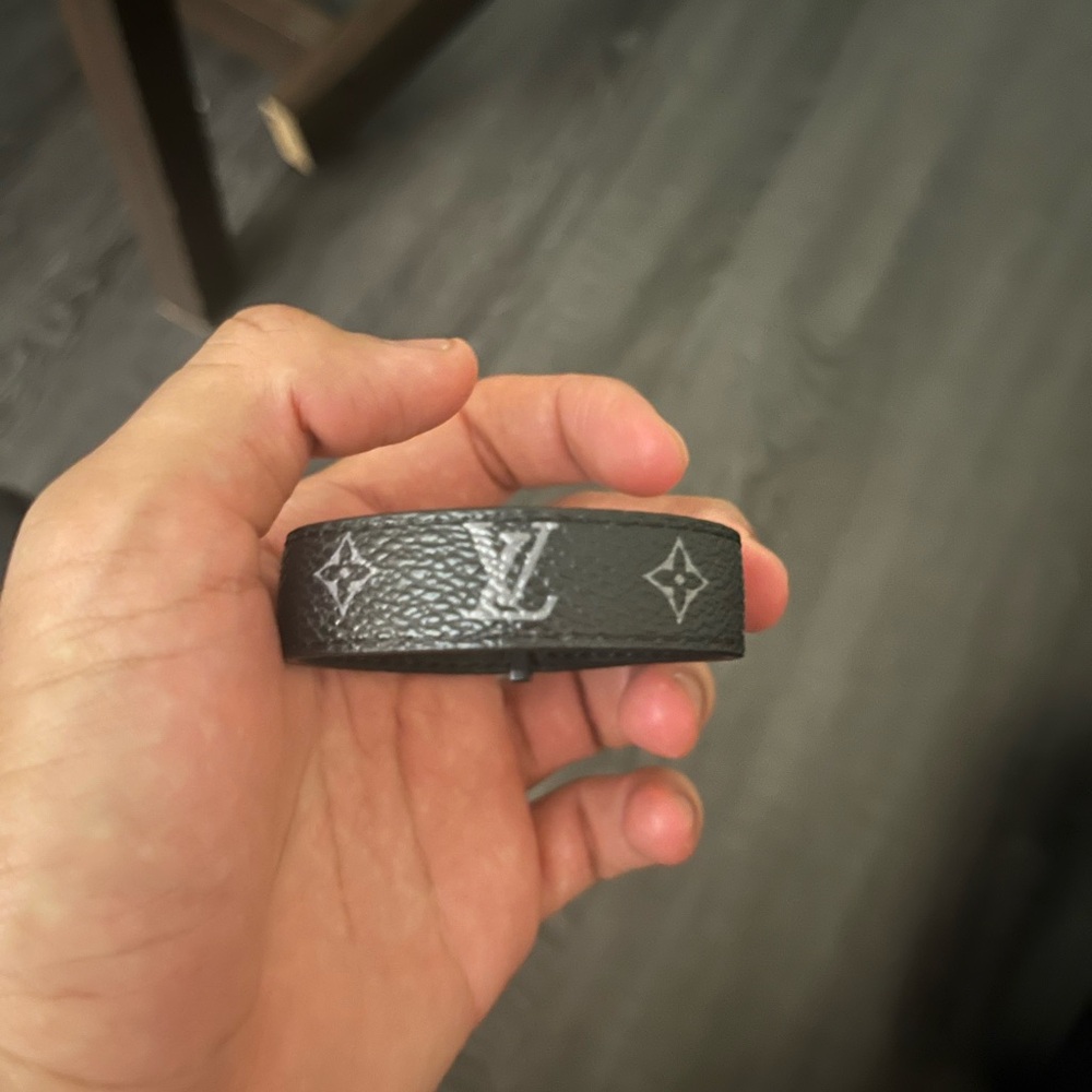 Louis Vuitton Black Leather Men's Bracelet - Picture 2 of 4
